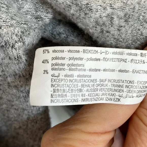 ZARA GRAY 3/4 SLEEVE SWEATER TOP RAW HEM WITH FAUX PEARL BEADS SIZE MEDIUM - Picture 8 of 8